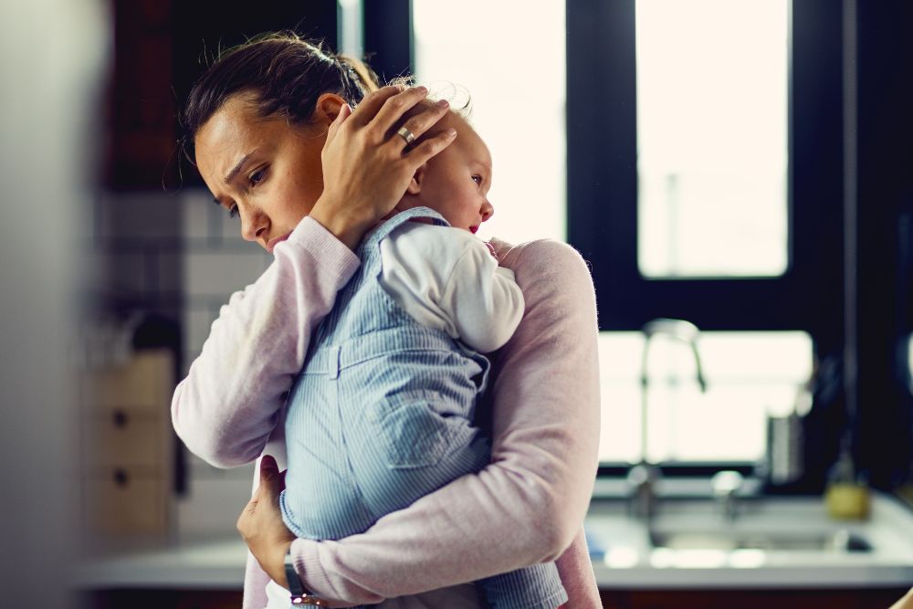 Estabilidade após a licença-maternidade: até quando a empresa não pode demitir?